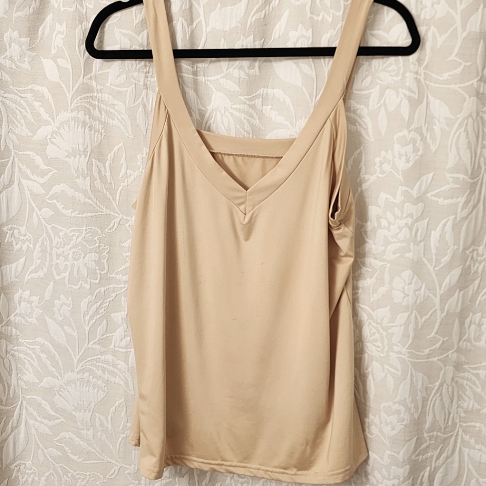 Elegant Beige Women's Top. 35%Cotton & 65% Poly. Very SILKY